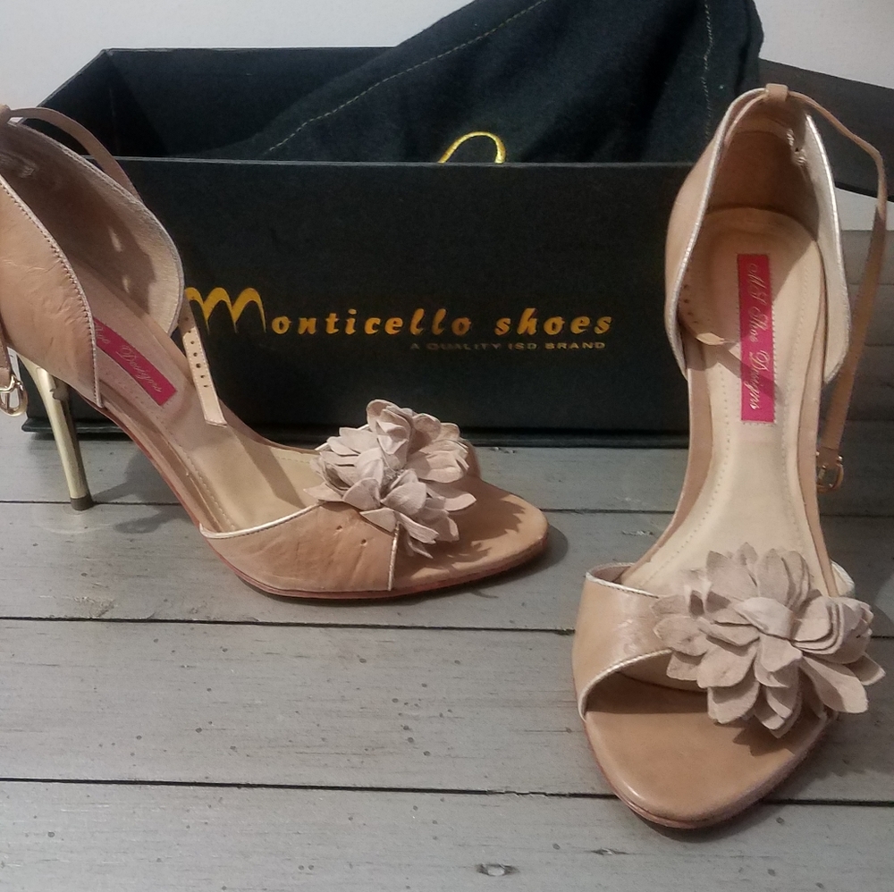 Monticello Shoes